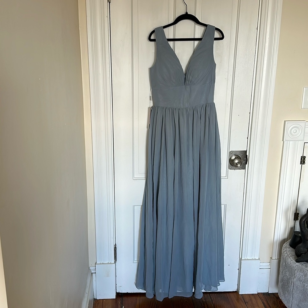 JJ’s house dusty blue bridesmaid dress, size 4, NWT